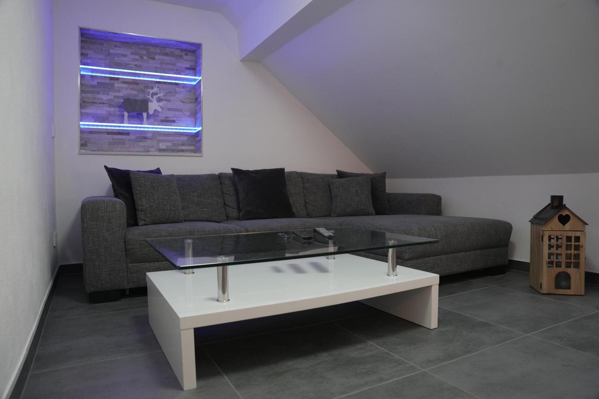 Luxury Apartment Weingarten Weingarten  Номер фото